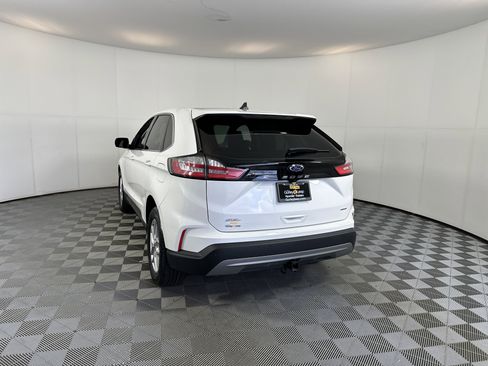 Used 2022 Ford Edge SEL w/ Convenience Package image 8