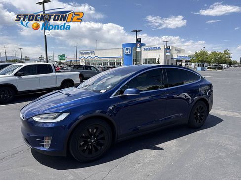 Used 2017 Tesla Model X 90D AWD/4WD image 1