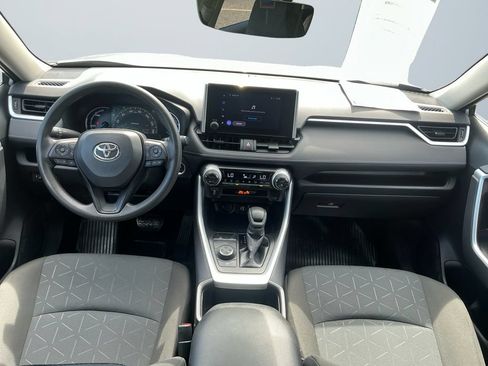 Certified 2025 Toyota RAV4 XLE AWD/4WD image 12