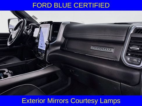 Used 2024 RAM 2500 Laramie w/ Night Edition AWD/4WD image 32