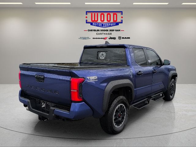 Used 2025 Toyota Tacoma TRD Off-Road w/ TRD Off Road Upgrade Package AWD/4WD image 3