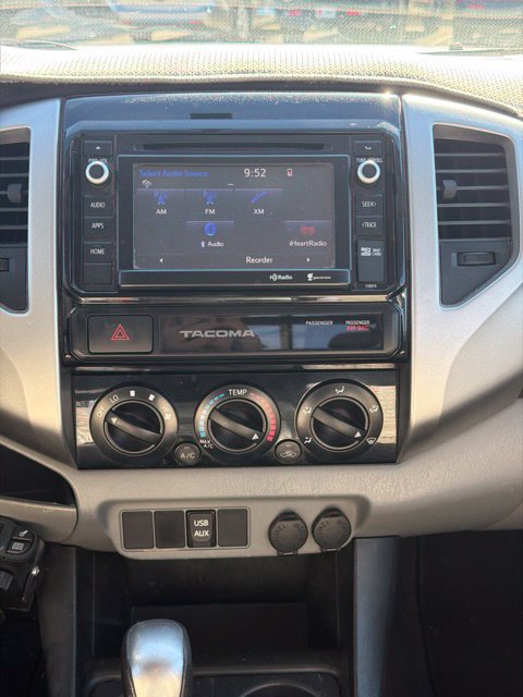 Used 2015 Toyota Tacoma PreRunner w/ TRD Off-Road Package RWD image 12