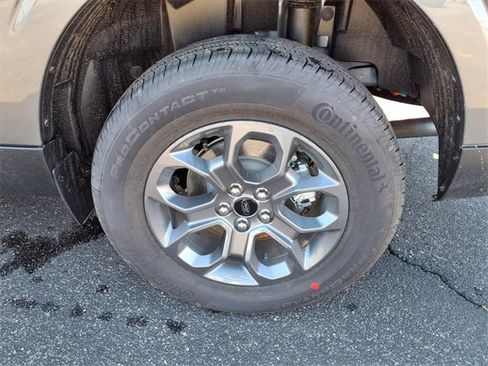 New 2025 Ford Maverick XLT w/ Equipment Group 301A image 5