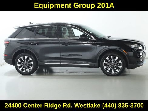 Certified 2022 Lincoln Corsair Reserve w/ Equipment Group 201A AWD/4WD image 11