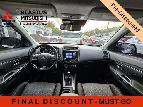Used 2022 Mitsubishi Outlander Sport LE FWD image 14
