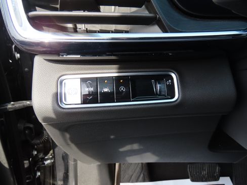 Used 2025 Buick Envision Preferred image 34