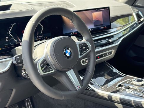 New 2026 BMW X7 xDrive40i w/ Executive Package AWD/4WD image 2