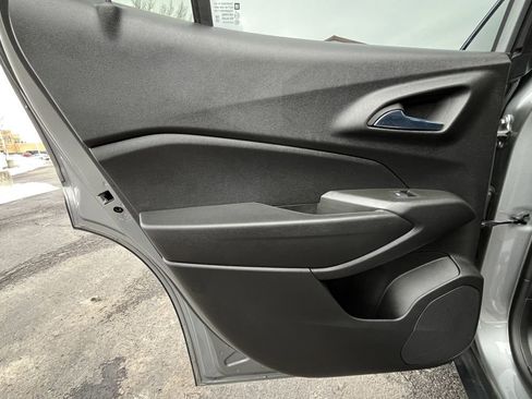 Certified 2024 Chevrolet Trax ACTIV w/ Sunroof Package image 16