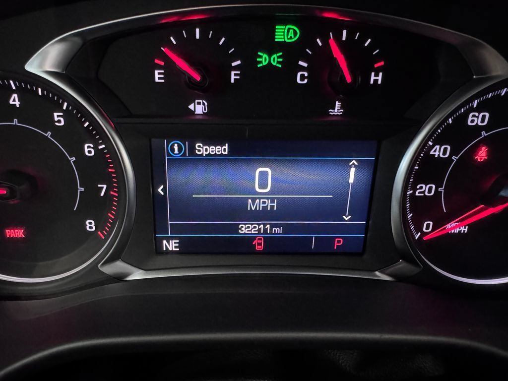 Certified 2023 GMC Acadia SLE w/ Driver Convenience Package AWD/4WD image 17