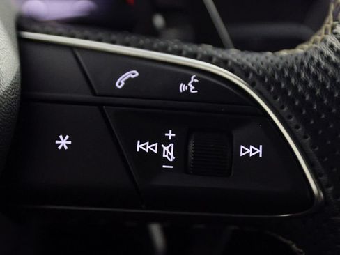 Used 2022 Lamborghini Urus AWD/4WD image 21