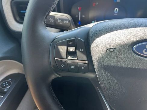 Certified 2025 Ford Maverick XLT w/ XLT Luxury Package AWD/4WD image 15