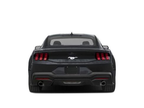 Used 2025 Ford Mustang Coupe RWD image 5
