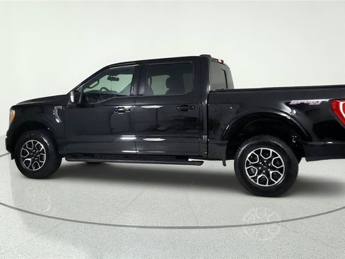 Used 2022 Ford F150 XLT w/ Equipment Group 302A High AWD/4WD image 5