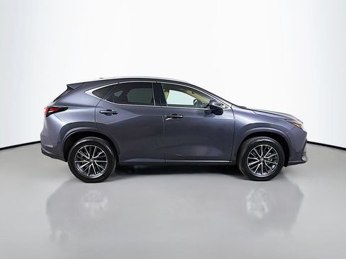 Used 2025 Lexus NX 250 FWD w/ Accessory Package (2T) image 5
