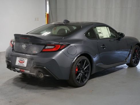 New 2026 Toyota GR86 Premium image 8
