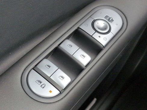 Used 2024 Hyundai Ioniq 5 SE AWD/4WD image 21