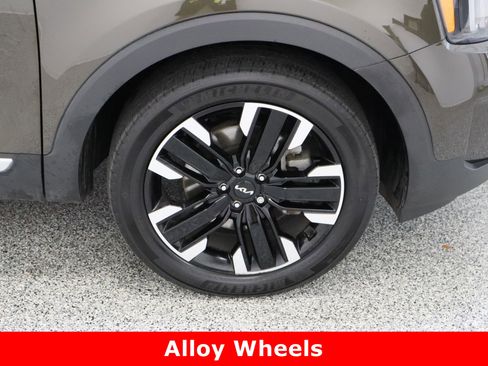 Used 2024 Kia Telluride SX Prestige image 5