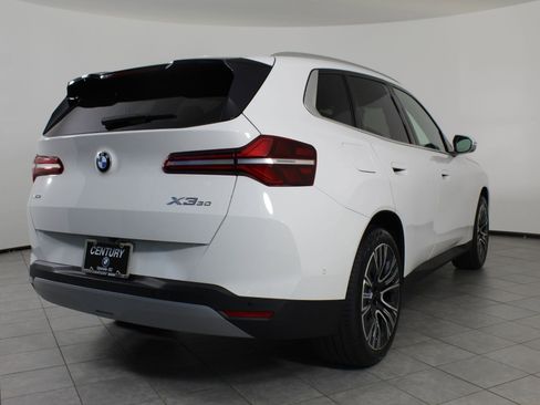New 2026 BMW X3 xDrive30 w/ Premium Package image 8