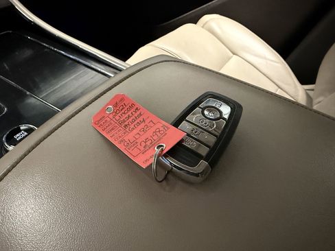 Used 2021 Lincoln Aviator Reserve w/ Equipment Group 202A image 14