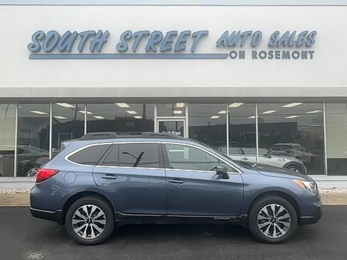 Used 2017 Subaru Outback 2.5i Limited w/ Popular Package #5 image 1