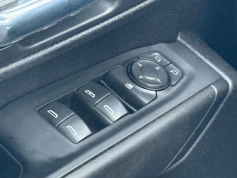 Used 2024 GMC Sierra 2500 Pro w/ Convenience Package image 29