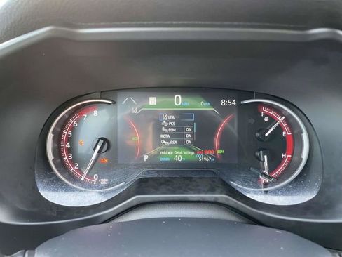 Used 2024 Toyota RAV4 XLE image 22