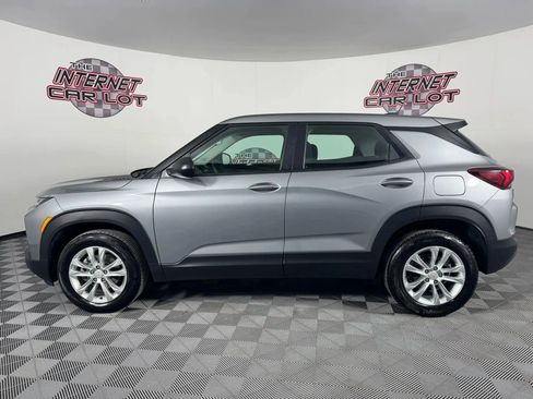 Used 2023 Chevrolet TrailBlazer LS image 4