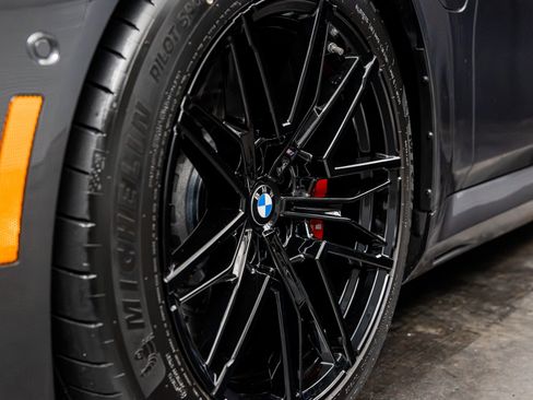 Used 2026 BMW M5 w/ Executive Package AWD/4WD image 12