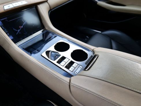 Used 2012 Fisker Karma EcoSport image 25