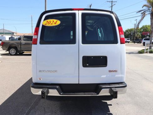 Used 2024 GMC Savana 2500 w/ Driver Convenience Package image 13