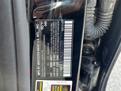 Used 2017 Mercedes-Benz C 300 Sedan image 33