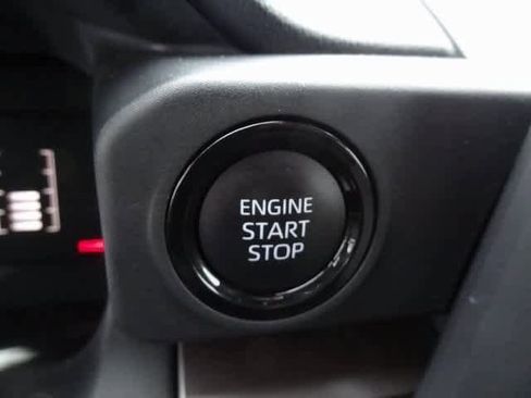 Used 2024 Toyota Tacoma SR5 image 21