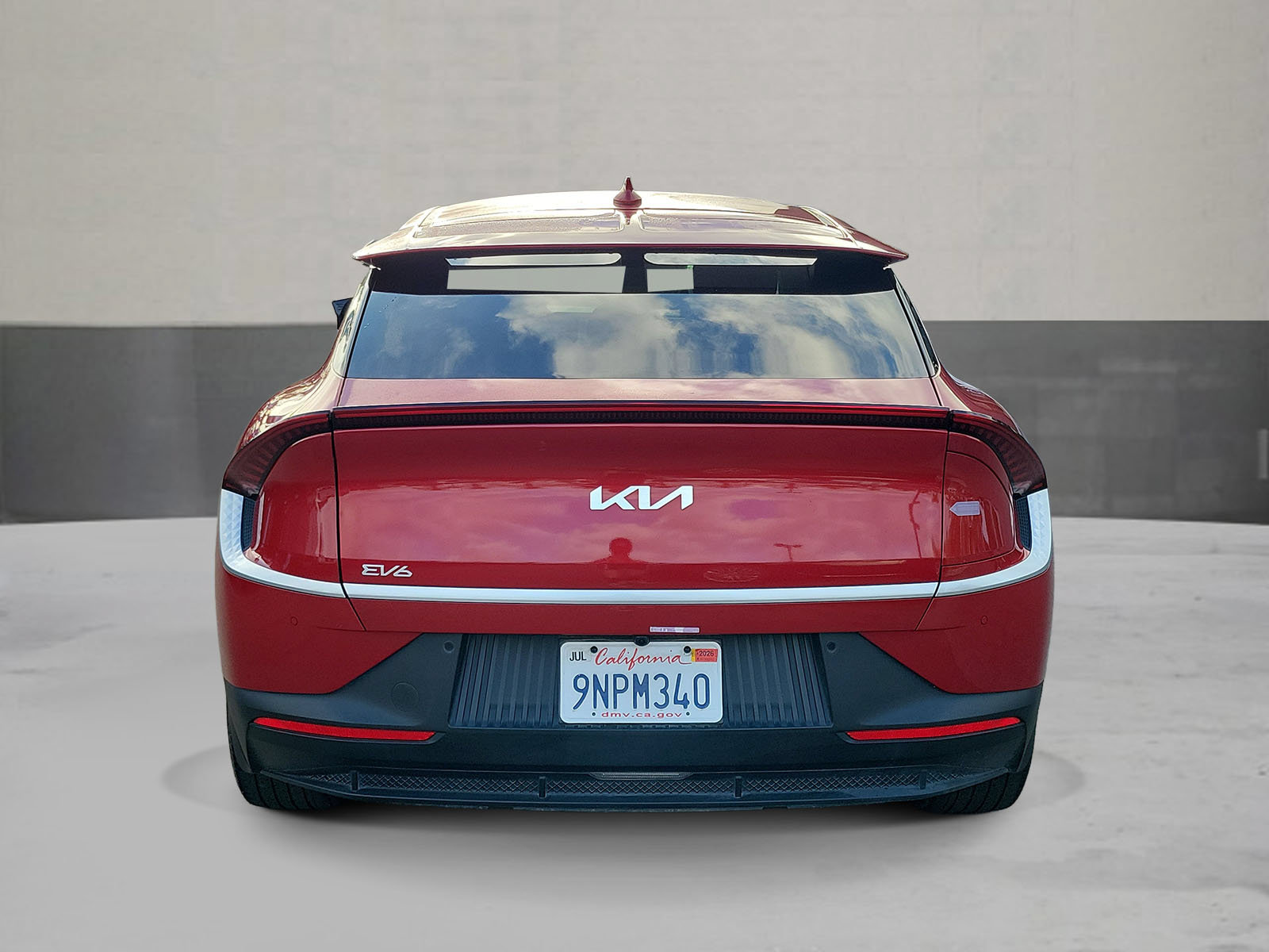 Used 2024 Kia EV6 Light RWD image 4