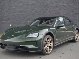 Certified 2025 Porsche Taycan 4 Cross Turismo video 1