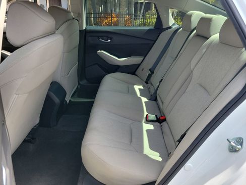 Used 2024 Honda Accord EX image 17