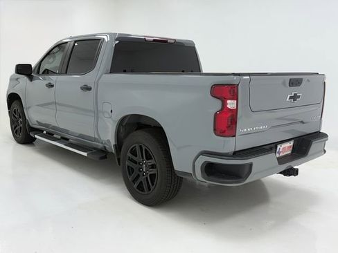 Used 2024 Chevrolet Silverado 1500 Custom image 17