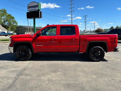 Used 2015 GMC Sierra 1500 SLE w/ SLE Value Package AWD/4WD image 2