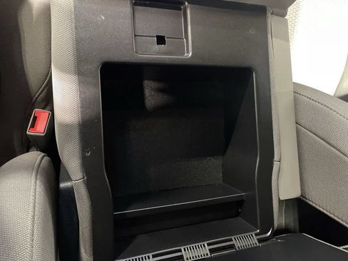Used 2020 Ford F150 XLT w/ Equipment Group 302A Luxury AWD/4WD image 40