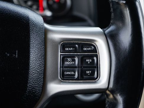 Used 2017 RAM 1500 Laramie w/ Convenience Group image 25