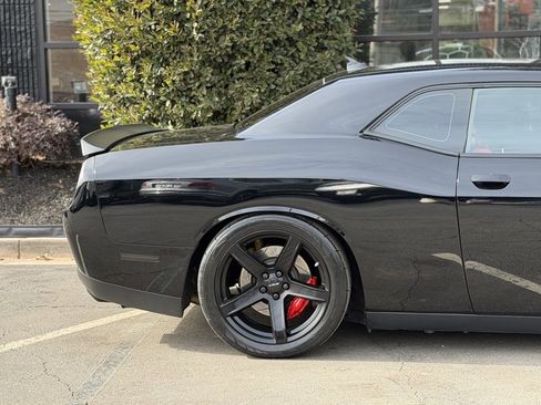Used 2020 Dodge Challenger SRT Hellcat image 22