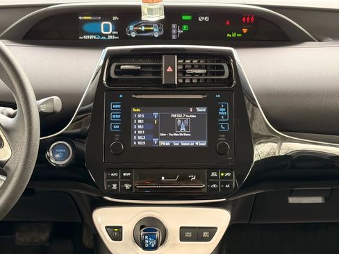 Used 2017 Toyota Prius Two w/ Prius Two Safety Plus Package image 28