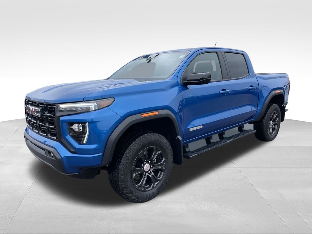 Used 2023 GMC Canyon Elevation w/ Elevation Premium Package AWD/4WD image 5