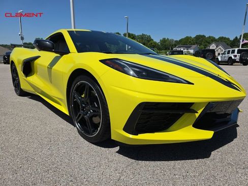 Used 2024 Chevrolet Corvette Stingray Preferred Cpe w/ 2LT RWD image 39