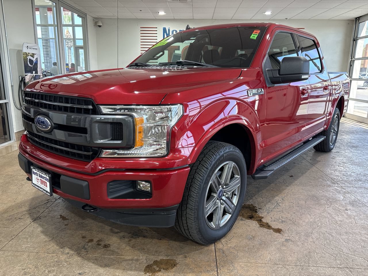 Used 2020 Ford F150 XLT w/ Equipment Group 302A Luxury AWD/4WD image 6