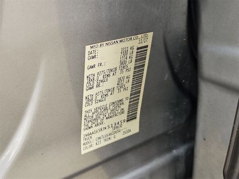 Used 2018 Nissan Titan PRO-4X w/ Pro-4x Convenience Package image 28