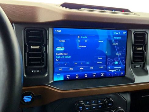 Used 2024 Ford Bronco Outer Banks w/ Sasquatch Package image 17