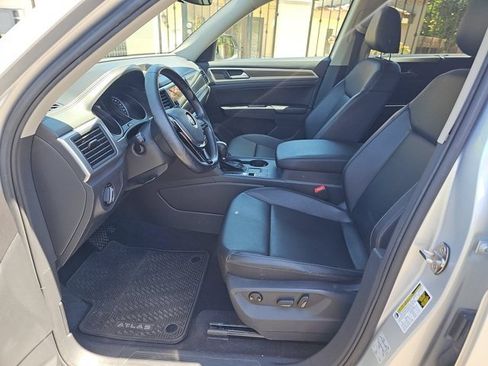 Used 2018 Volkswagen Atlas SE FWD image 15