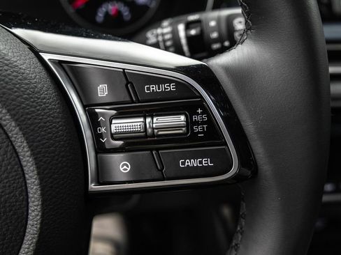 Used 2022 Kia Seltos Nightfall Edition image 18