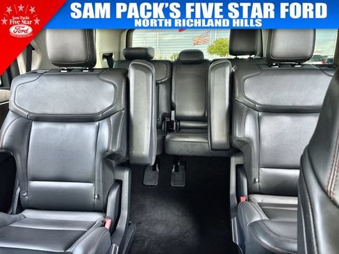 Used 2025 Ford Expedition Active AWD/4WD image 15
