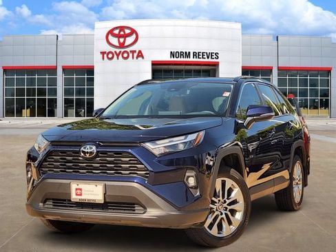 Used 2025 Toyota RAV4 XLE Premium FWD image 1